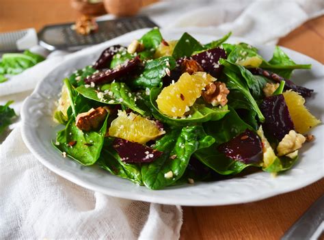 Baby Spinach & Roasted Beet Salad - BigOven