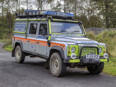 Mountain rescue ambulance | Land rover defender, Land rover, Rescue vehicles