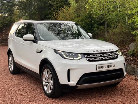 New Stock Land Rover Discovery HSE 7-seater | Border Reivers