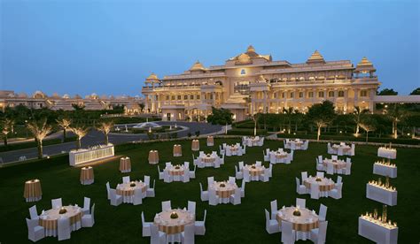 Booking 5 Star Luxury Hotels & Resorts in India - ITC Hotels & Welcomhotels