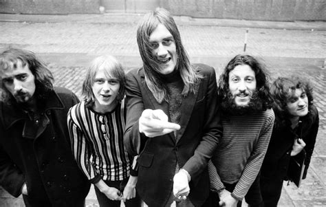 Fleetwood Mac to release extensive box set documenting early years