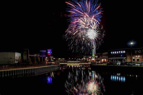 Labor Day Fireworks Celebration - Foley - Alabama.Travel