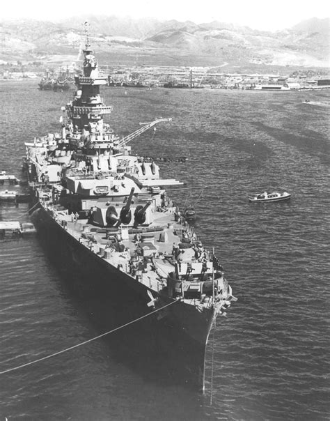 12 in 'large cruiser' USS Guam was a de facto battlecruiser, intended ...