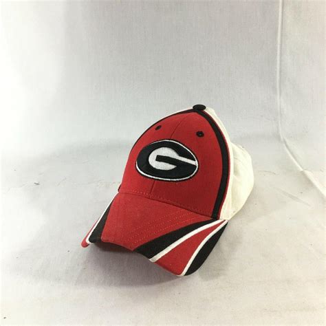 NCAA Mens Georgia Bulldogs Logo Red White Adjustable... - Depop