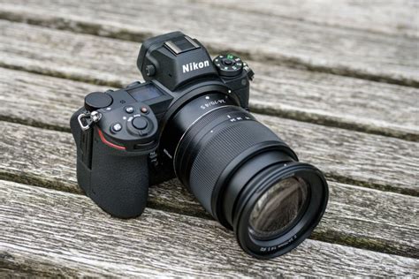 Nikon Z7II vs Z7 – Mirrorlessmart.com