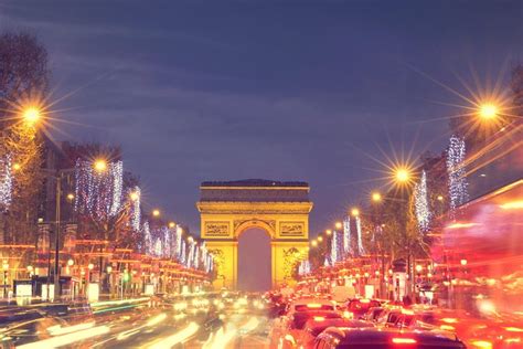 Paris Christmas Lights Tour 2024