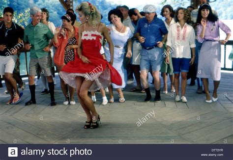 CYNTHIA RHODES DIRTY DANCING (1987 Stock Photo: 66538859 - Alamy