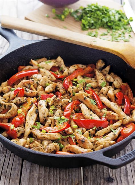 20-Minute Skillet Chicken Fajitas