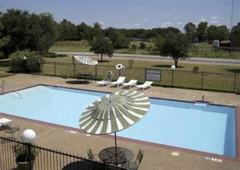 Deluxe Inn - Prices & Hotel Reviews (Stephenville, TX) - TripAdvisor