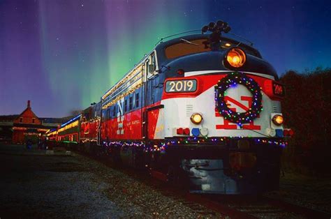 Best Polar Express & Christmas Train Rides Near NYC 2021