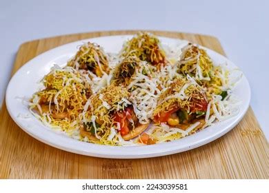 Aloo Puri Recipe Street Food Stock Photo 2243039543 | Shutterstock