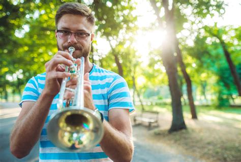 How to Play the Trumpet: All The Basics to Help You Start - Brass 'n Wind