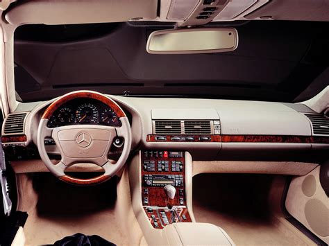 Mercedes-Benz W140 Interior