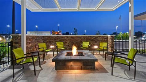 SpringHill Suites by Marriott Holland from $104. Holland Hotel Deals & Reviews - KAYAK