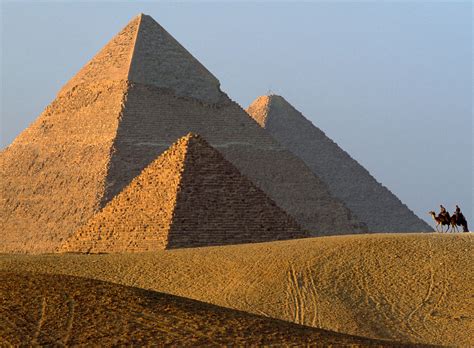 Giza Pyramids, Egypt | Beautiful Places to Visit