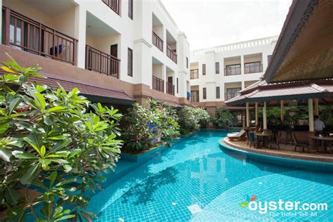 Patong Resort Review: What To REALLY Expect If You Stay