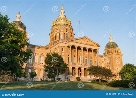 Iowa State Capitol Building Stock Photo - Image of gold, city: 129852190