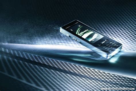 Porsche Design releases new P'9522 mobile phone