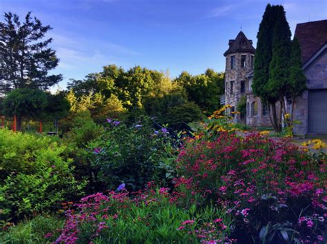 A Garden Around an Enchanted Castle - Fine Gardening