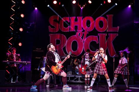 School of Rock Rocks the Fabulous Fox - Midwest Rewind