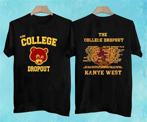 43％割引オレンジ系,XL(LL)一番の Kanye West オフィシャル College Dropout Tシャツ Tシャツ/カットソー ...