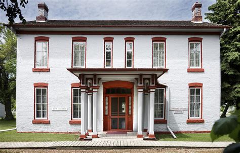 Fort Totten North Dakota Commanding Officers Quarters Photograph by Donald Erickson