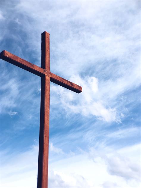 Free picture: blue sky, daylight, cross, religion, christianity, object, symbol