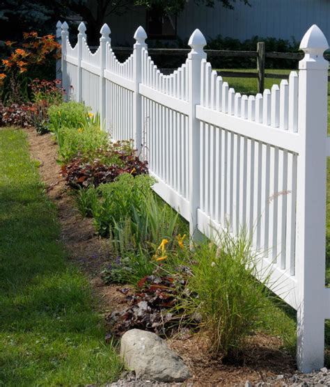 Diy Vinyl Fence Repair - Diy Vinyl Fence Repair Instructables : Prepare the surface for patching ...