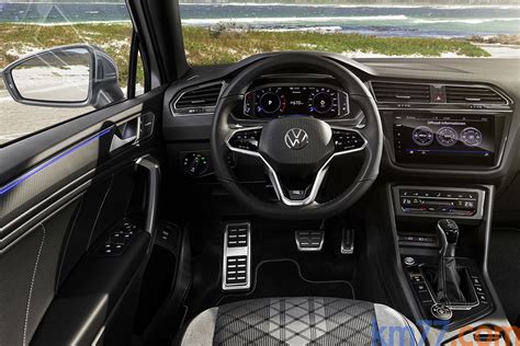 Fotos Interiores - Volkswagen Tiguan Allspace (2022) - km77.com