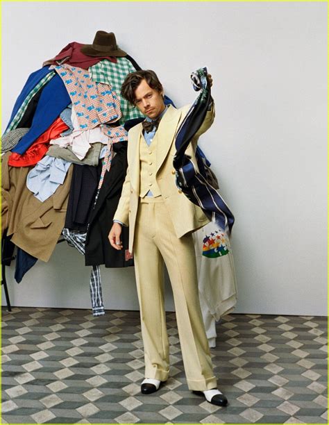 Photo: harry styles gucci 2022 44 | Photo 4849178 | Just Jared