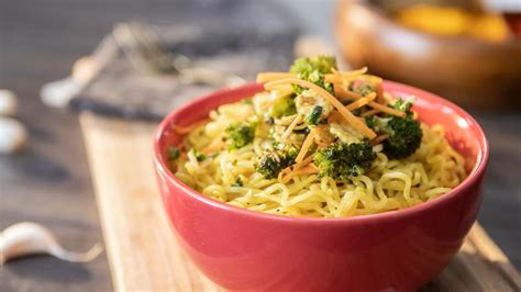 Veggie Delight MAGGI Noodles Recipe | MAGGI South Africa