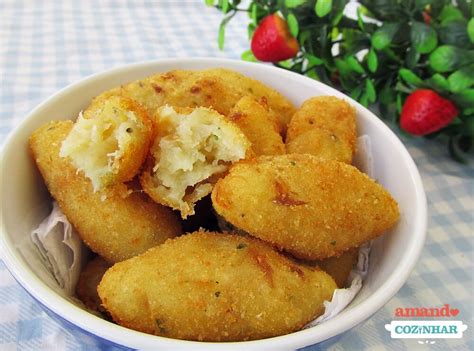 Bolinho de bacalhau com batata - Amando Cozinhar: Receitas Fáceis e rápidas