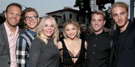 Chloë Grace Moretz & Her Siblings Have the 'Closest Family Ever' - More ...