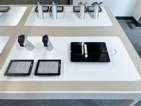 Apple Store product anti-theft display system exposed, Apple relies on ...