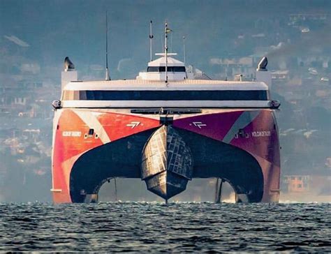 El catamarán más avanzado del mundo de Naviera Armas ha sido premiado ...