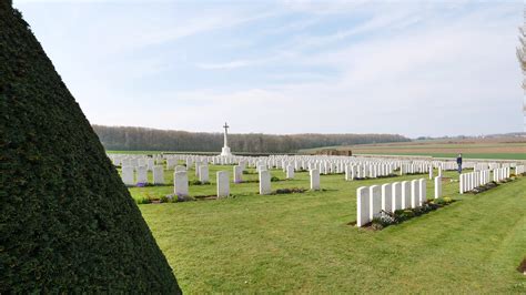 How to Find and Visit War Graves in France: A Guide | CWGC