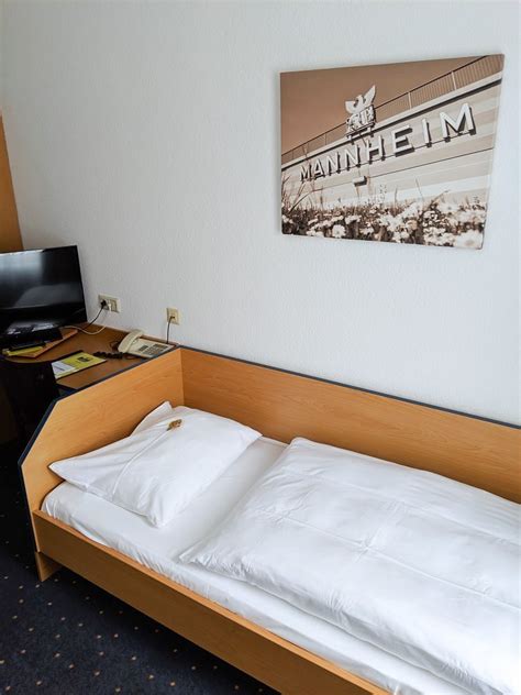 CENTRAL HOTEL - Prices & Reviews (Mannheim, Germany)