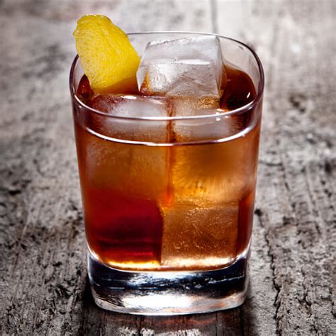 Top 10 Jack Daniel's Whiskey Drinks with Recipes