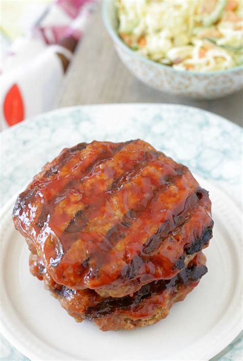 BBQ Pork Burgers - Foodtastic Mom