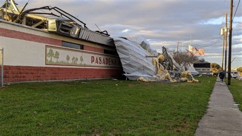 Houston-area pet lovers rush to rescue after tornado ravages Pasadena ...