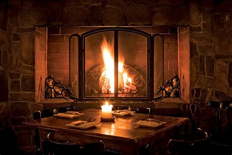 Stay Warm At NYC's Best Restaurants With Fireplaces