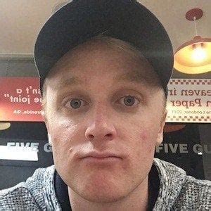 Theo Baker - Bio, Facts, Family | Famous Birthdays