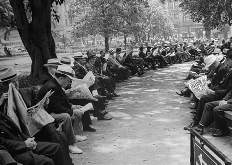 Vintage Photographs of People Reading Newspapers Before the Invention of That Grossly Antisocial ...