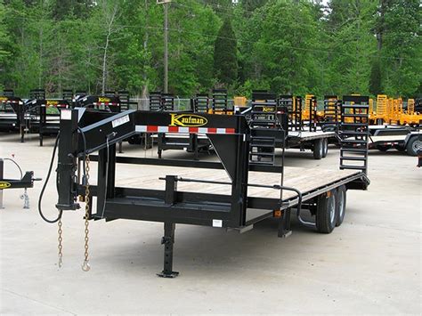 Why a Gooseneck Trailer? - Kaufman Trailers