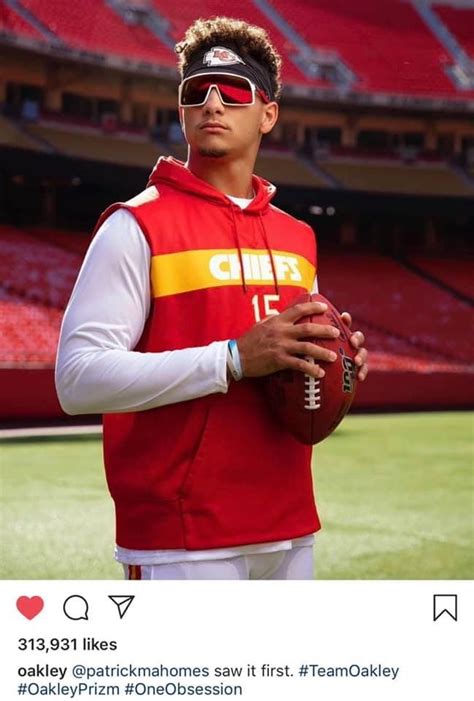 Pin by Nancy Gebhart on Patrick Mahomes | Kc chiefs football, Best ...