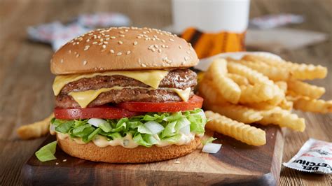 30 Best Fast-Food Franchises to Buy in 2024