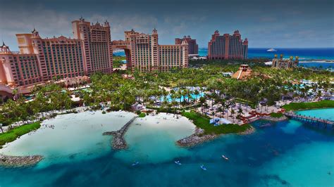 Top 12 Places to Visit in the Bahamas – The Lowdown Under