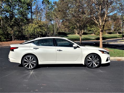 All-Wheel Drive Supplies the Nissan Altima With a Competitive Edge — Auto Trends Magazine