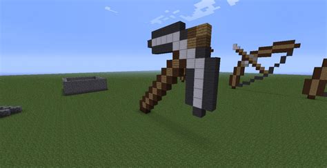 Pixel Art: Iron Pickaxe Minecraft Map