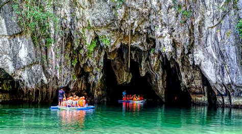 9 Patok na Tourist Spots sa Palawan for Your #TravelGoals